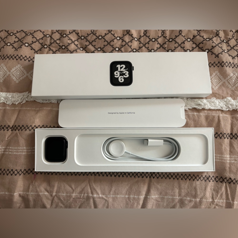 Apple Watch SE (1st Gen)